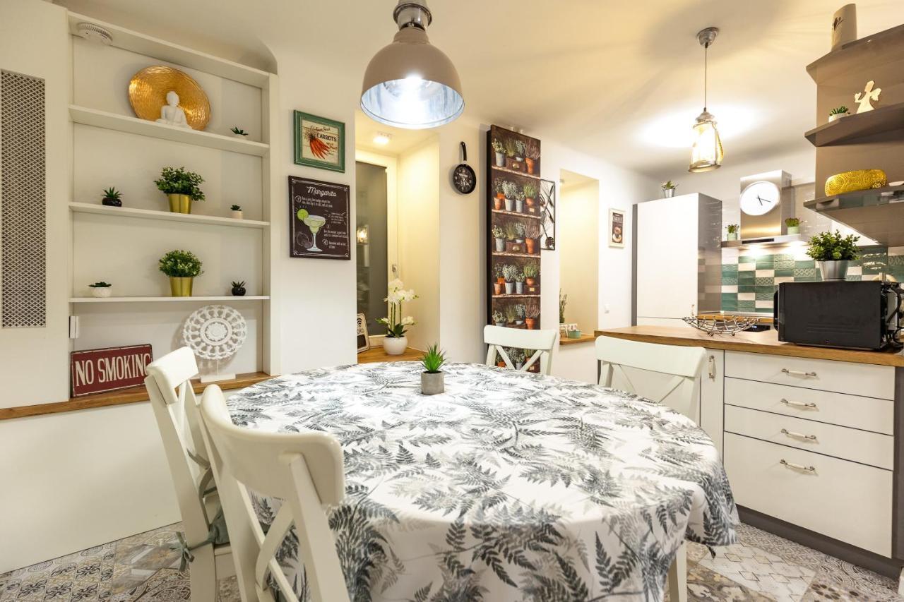 Riverside Luxury Будапеща Екстериор снимка
